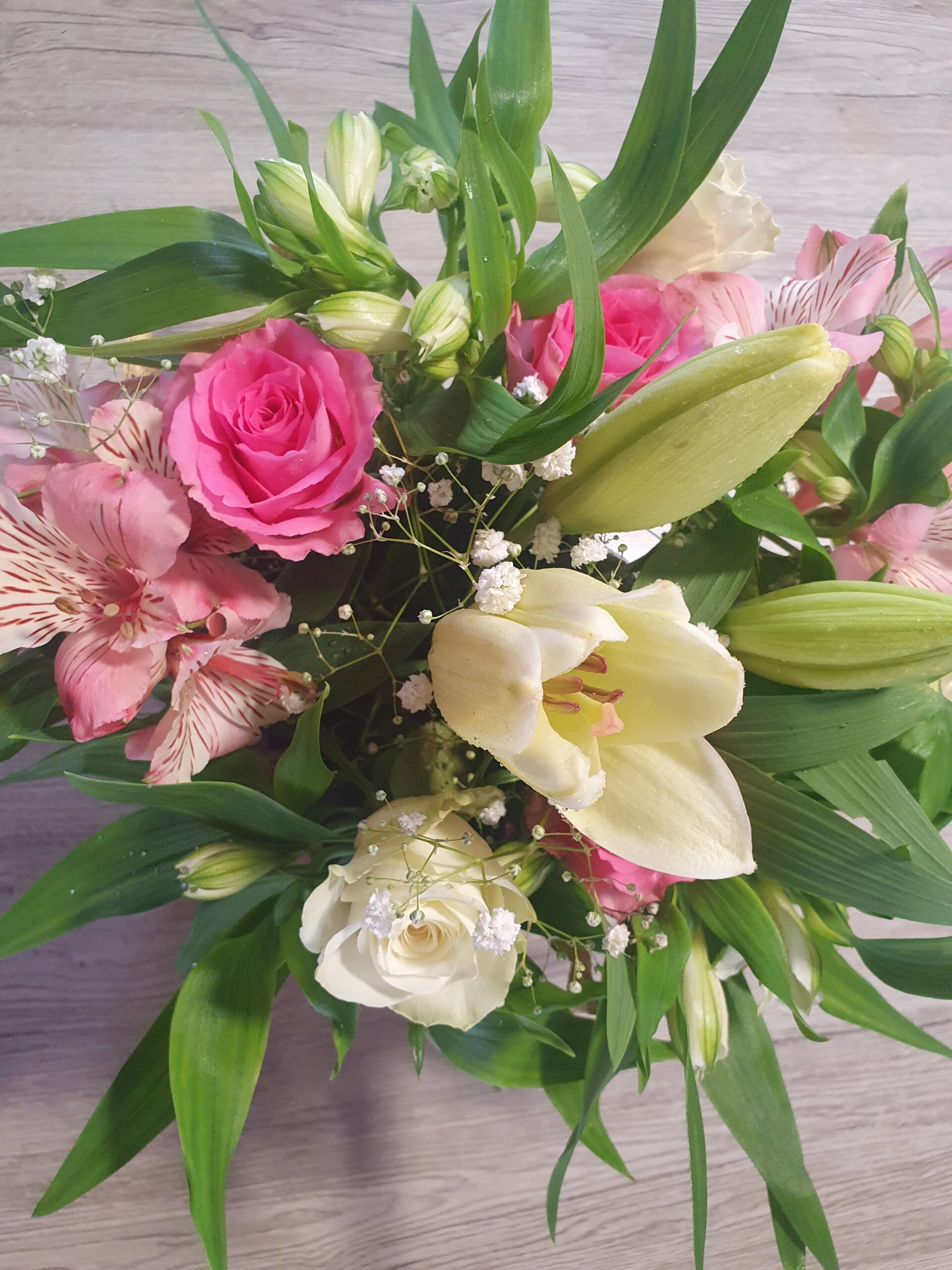 Panier Fleuri Tendresse – Édition Fête des Mères